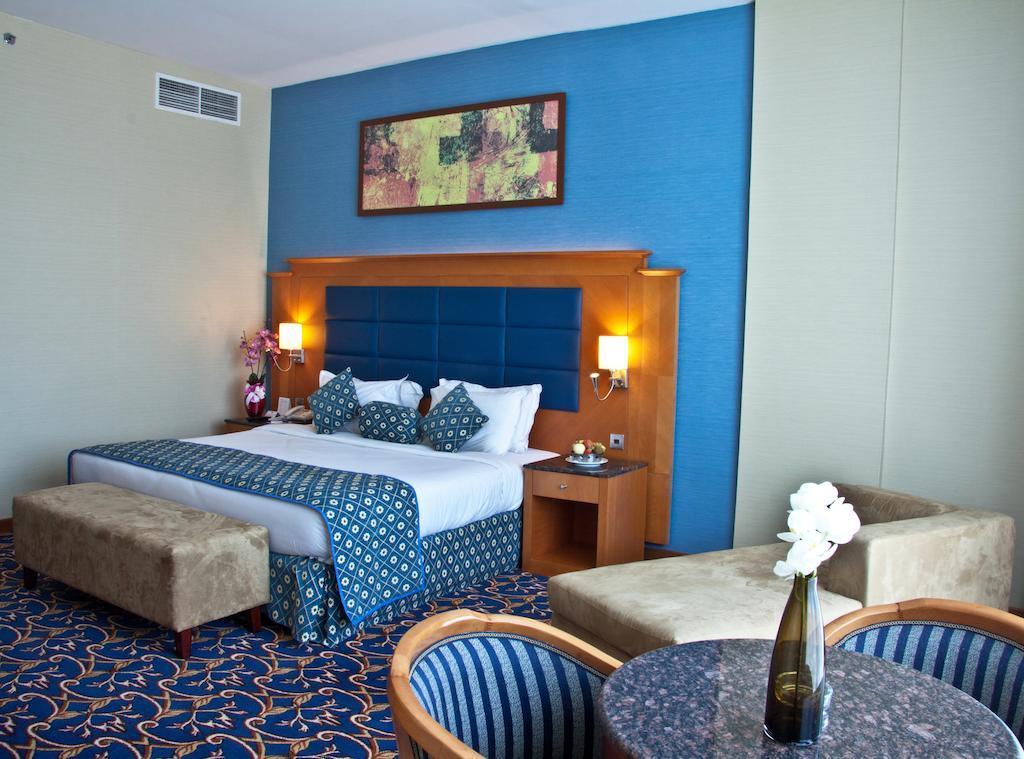 Hotel Ramee Rose 4*