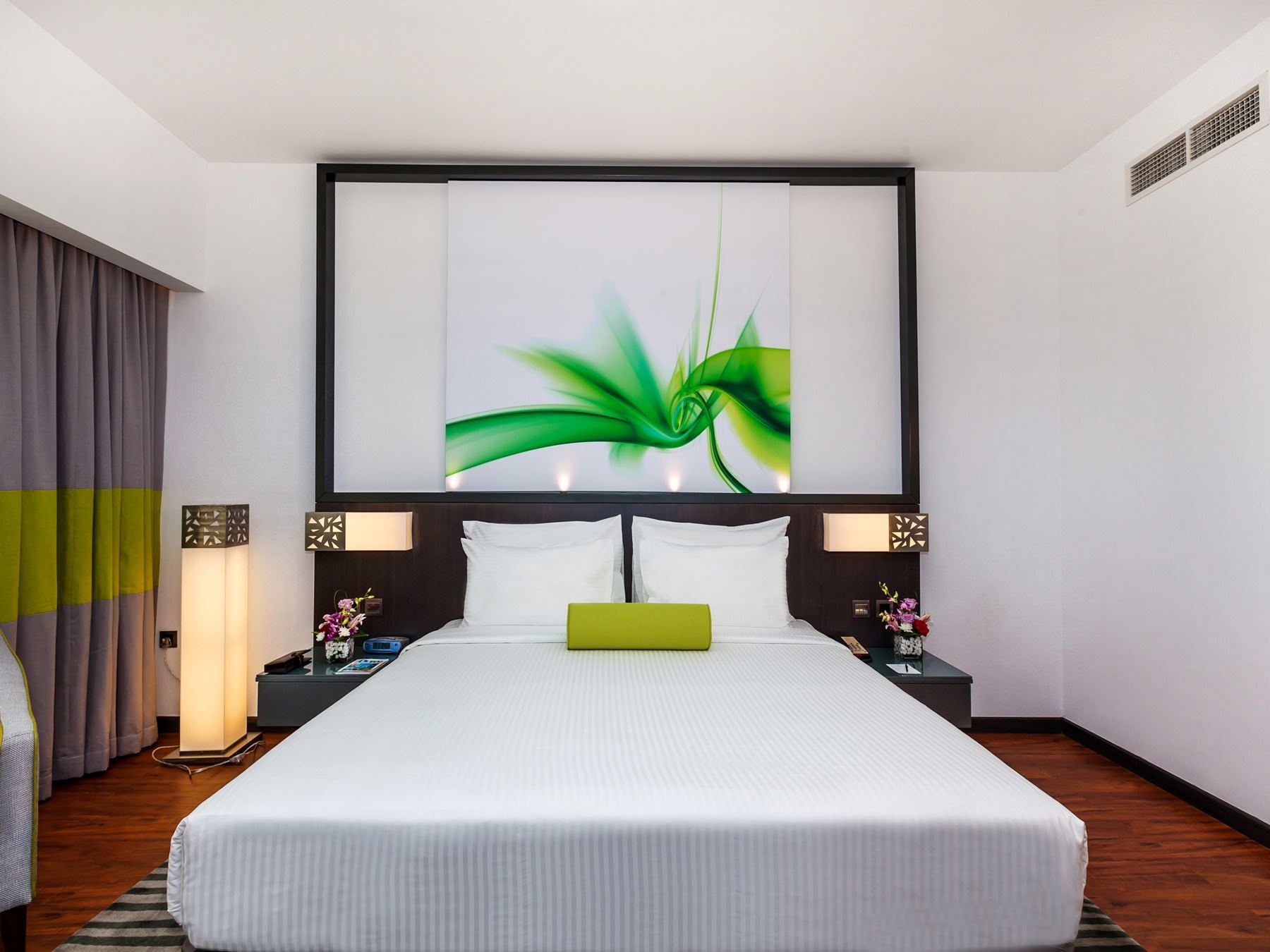 Hotel Howard Johnson Plaza By Wyndham Deira