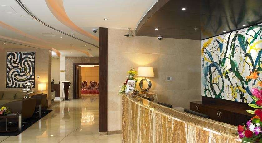 Hotel Landmark Grand 4*