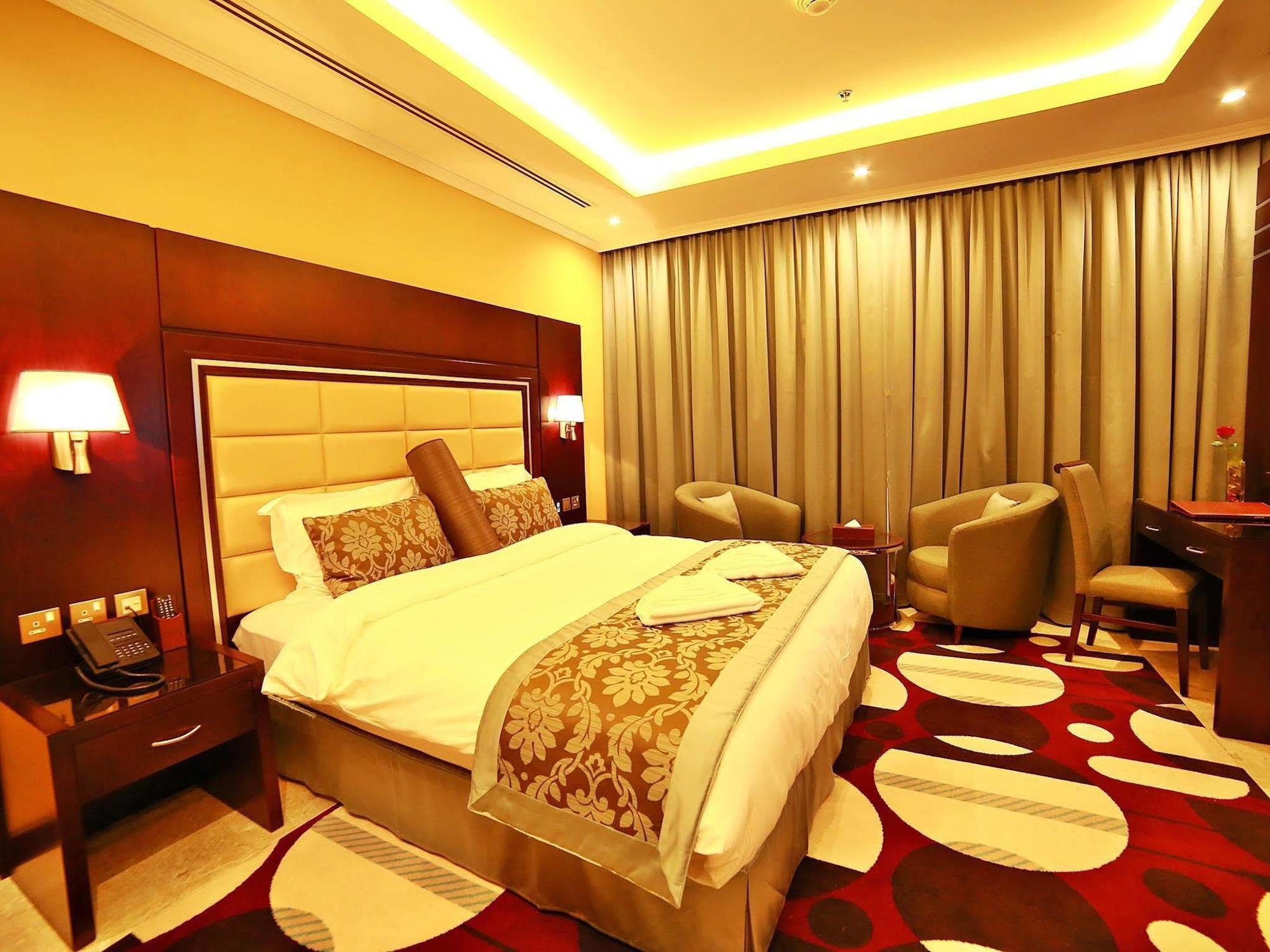 Aparthotel Telal 4*