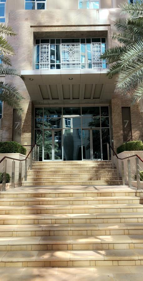 Apartment Downtown Dubai, Burj Khalifa Area, Near Mall, Full Downtown Views, Burj Residences 7, 2 Bedroom Small House *