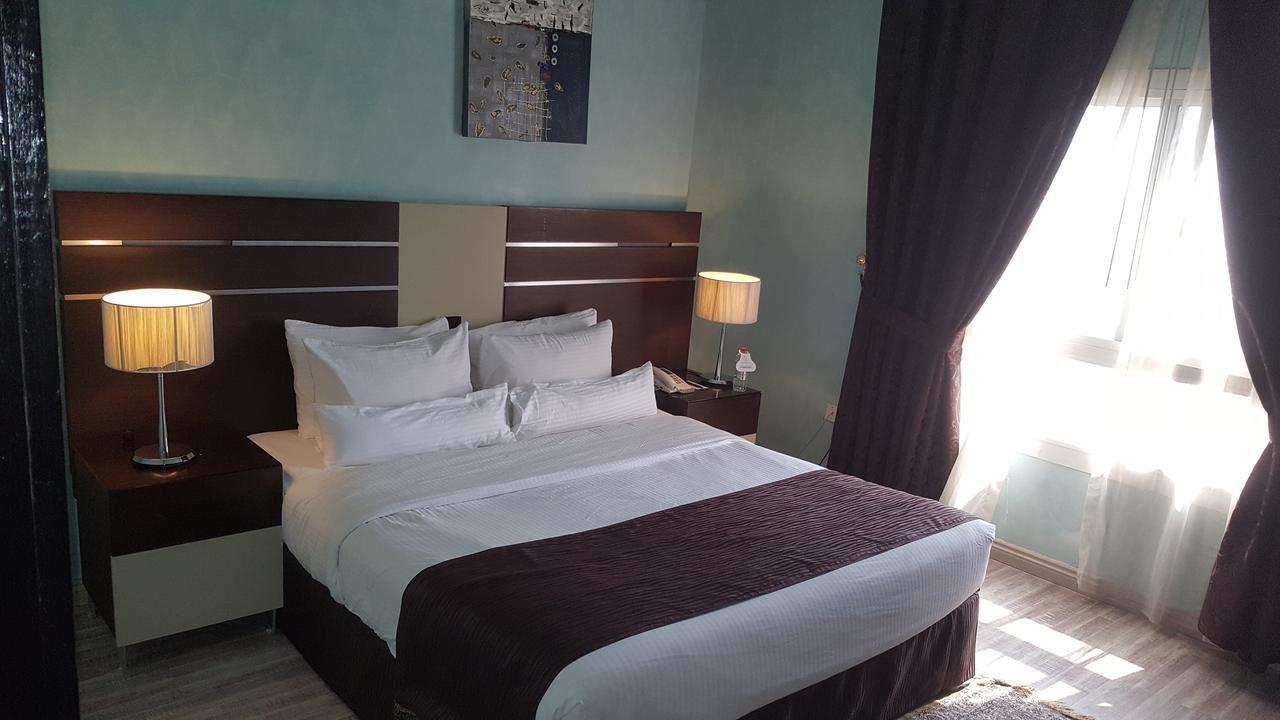 Aparthotel Boulevard City 3*