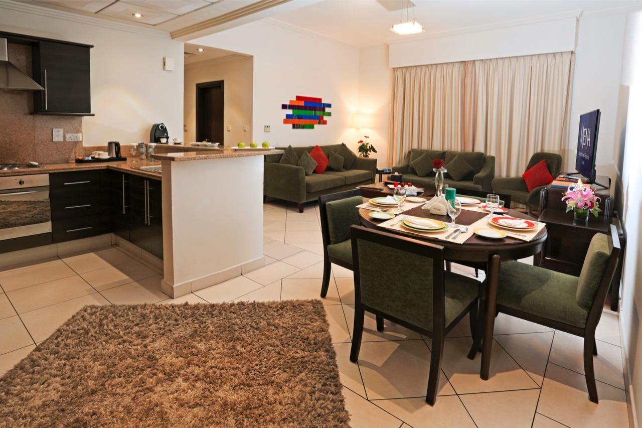 Mena Albarsha At The Mall Aparthotel