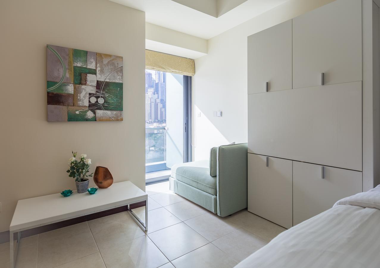 Frank Porter - Goldcrest Views Dubai