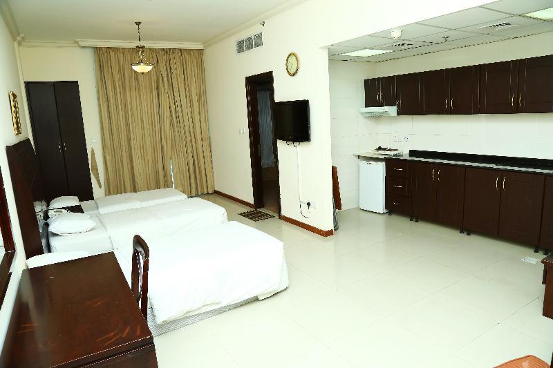 Golden Square Hotel Apartments Hotel Dubai