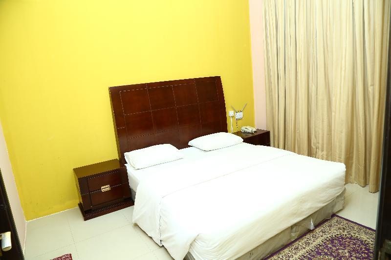 Golden Square Hotel Apartments Hotel 3*
