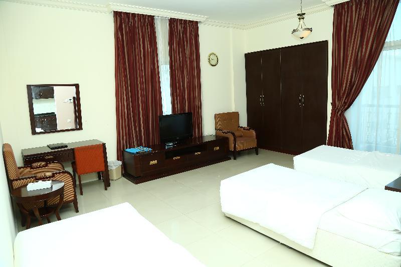 Hotel Golden Square Hotel Apartments Dubai
