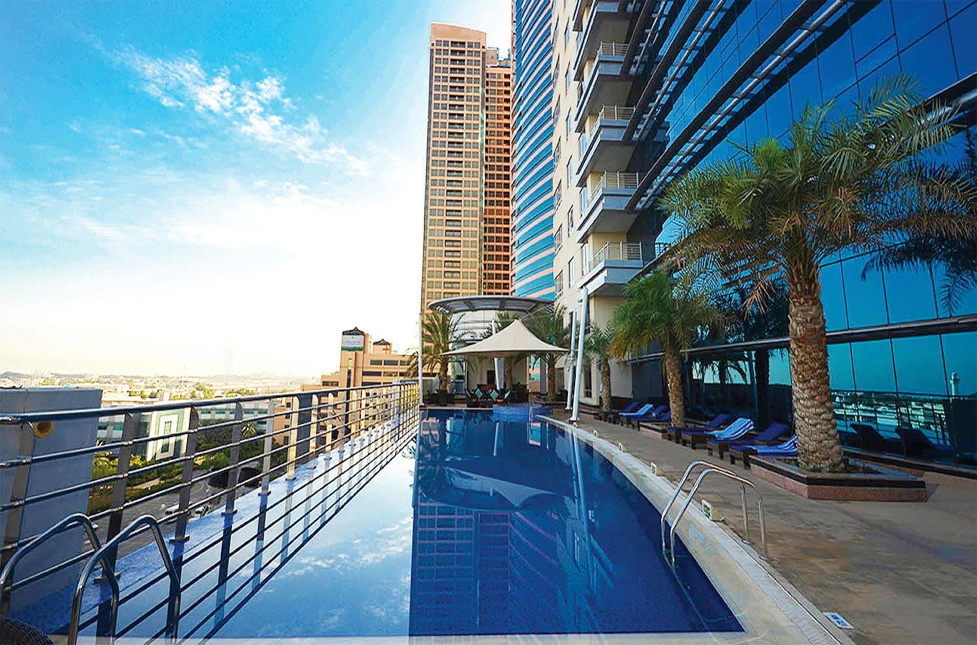 Staybridge Internet By Ihg 4* Dubai