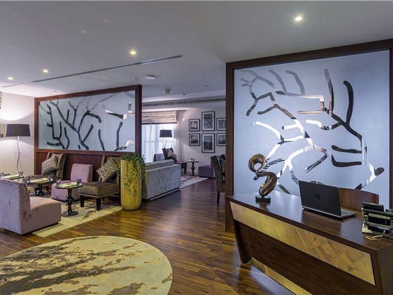 The First Collection Marina Hotel