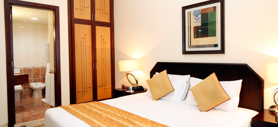 Avari Hotel