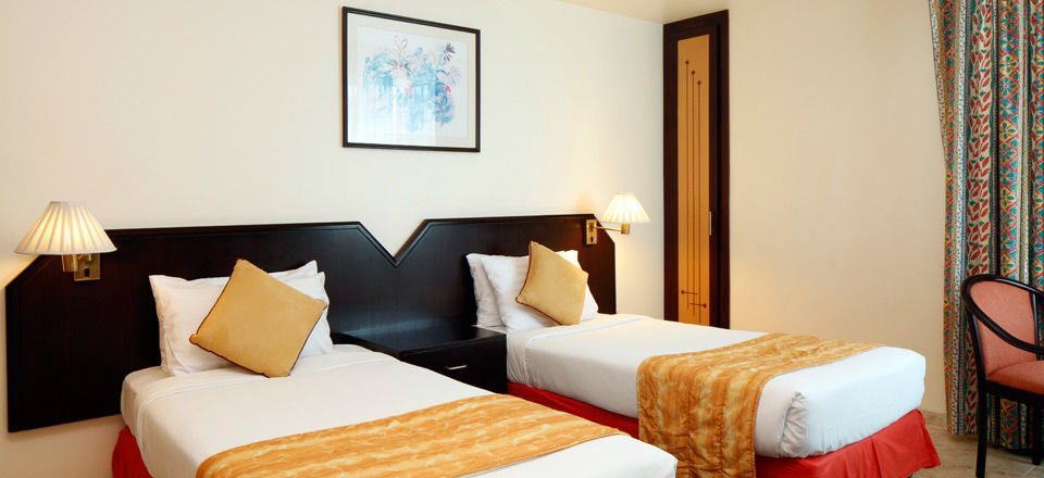 Avari Hotel