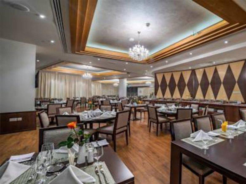 Premiere Marina Aparthotel Dubai