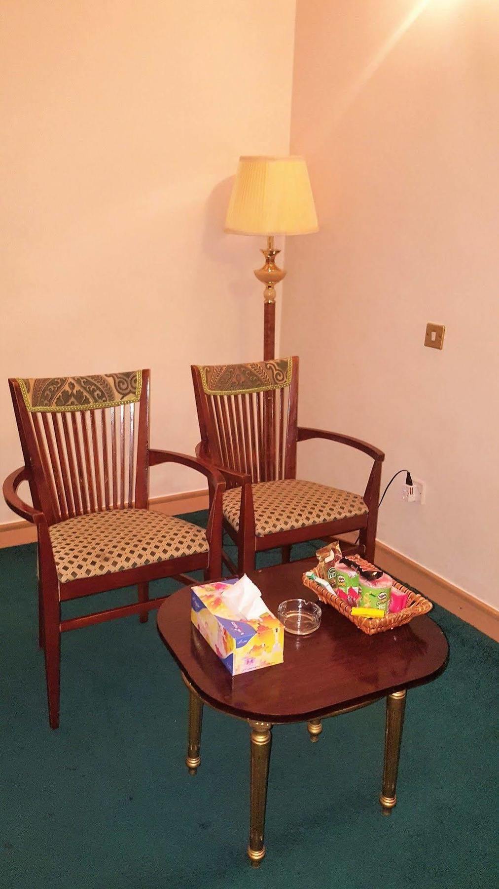 Kings Square Llc 2*