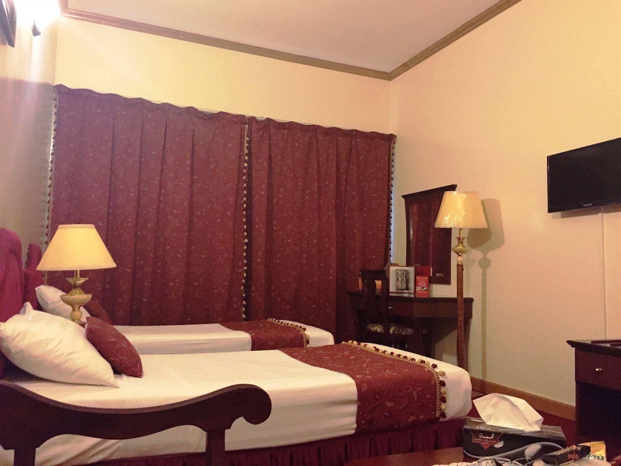 Kings Square Llc Hotel 2*