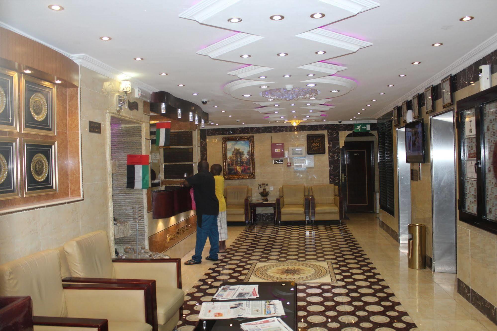 Hotel Grand Sina