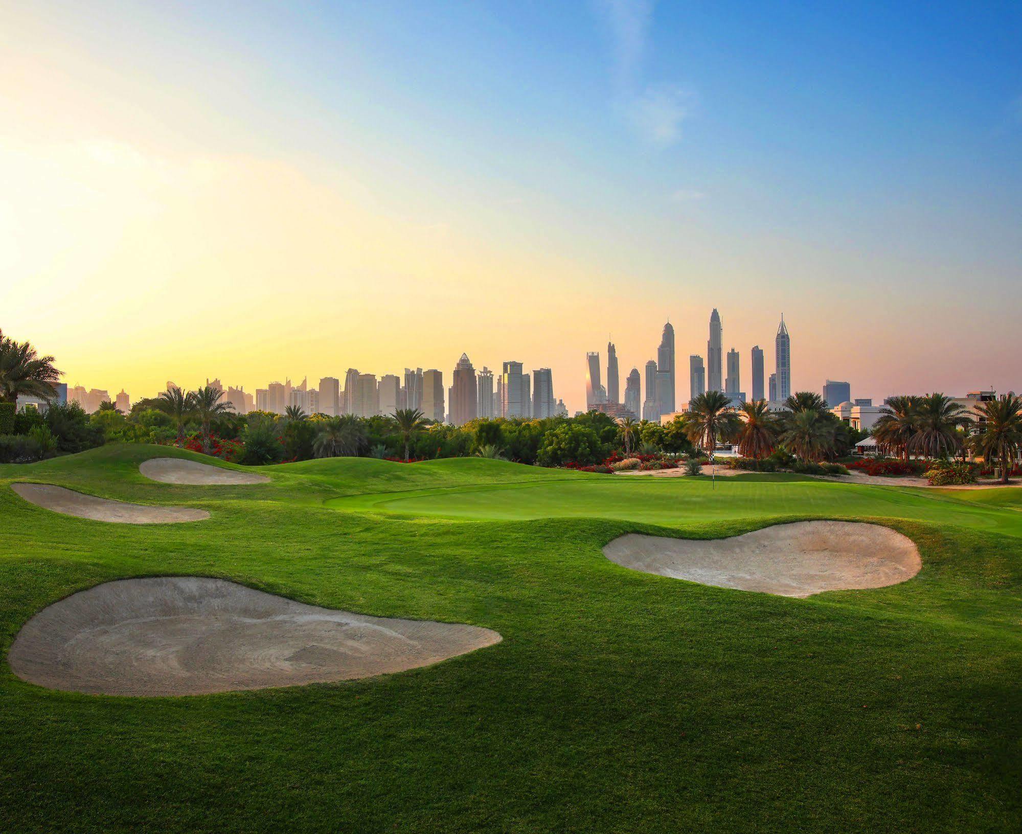 Address Montgomerie 5*