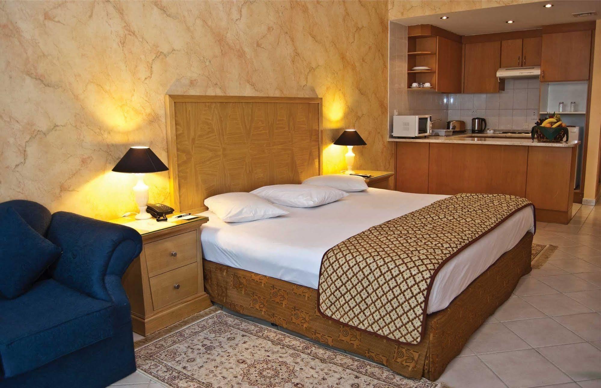 Aparthotel Ramee 3*