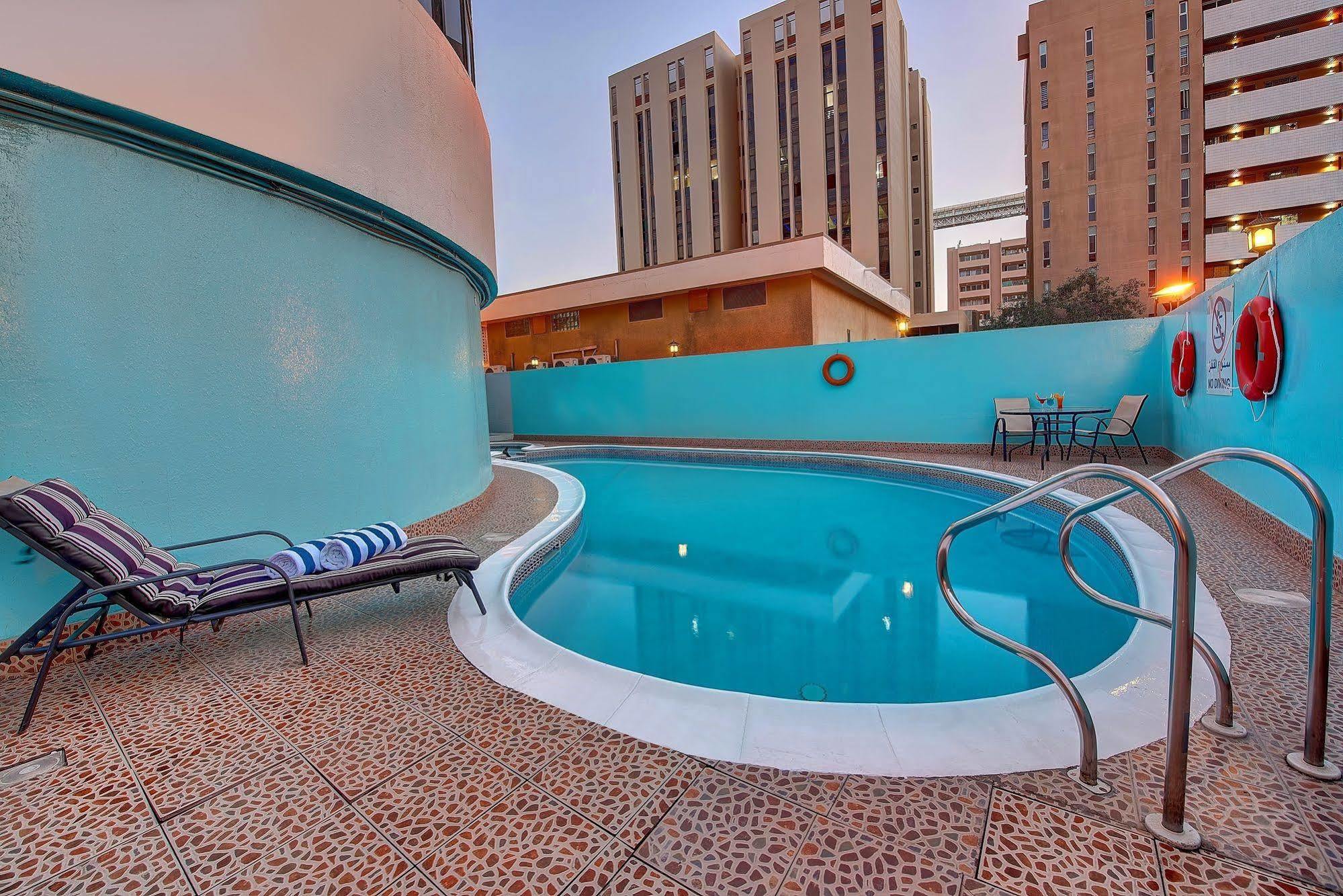 Nihal Hotel 3*