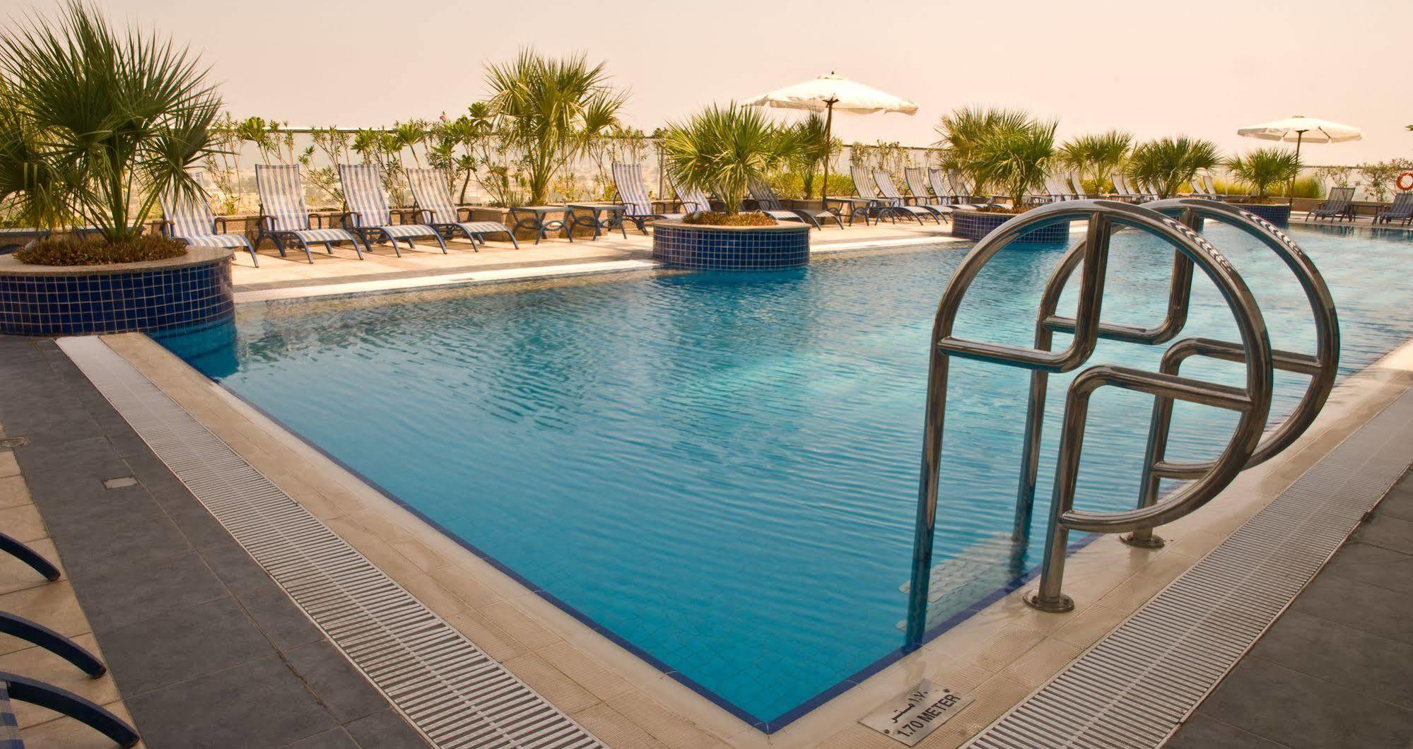 Staybridge Financial Centre By Ihg Hotel Dubai