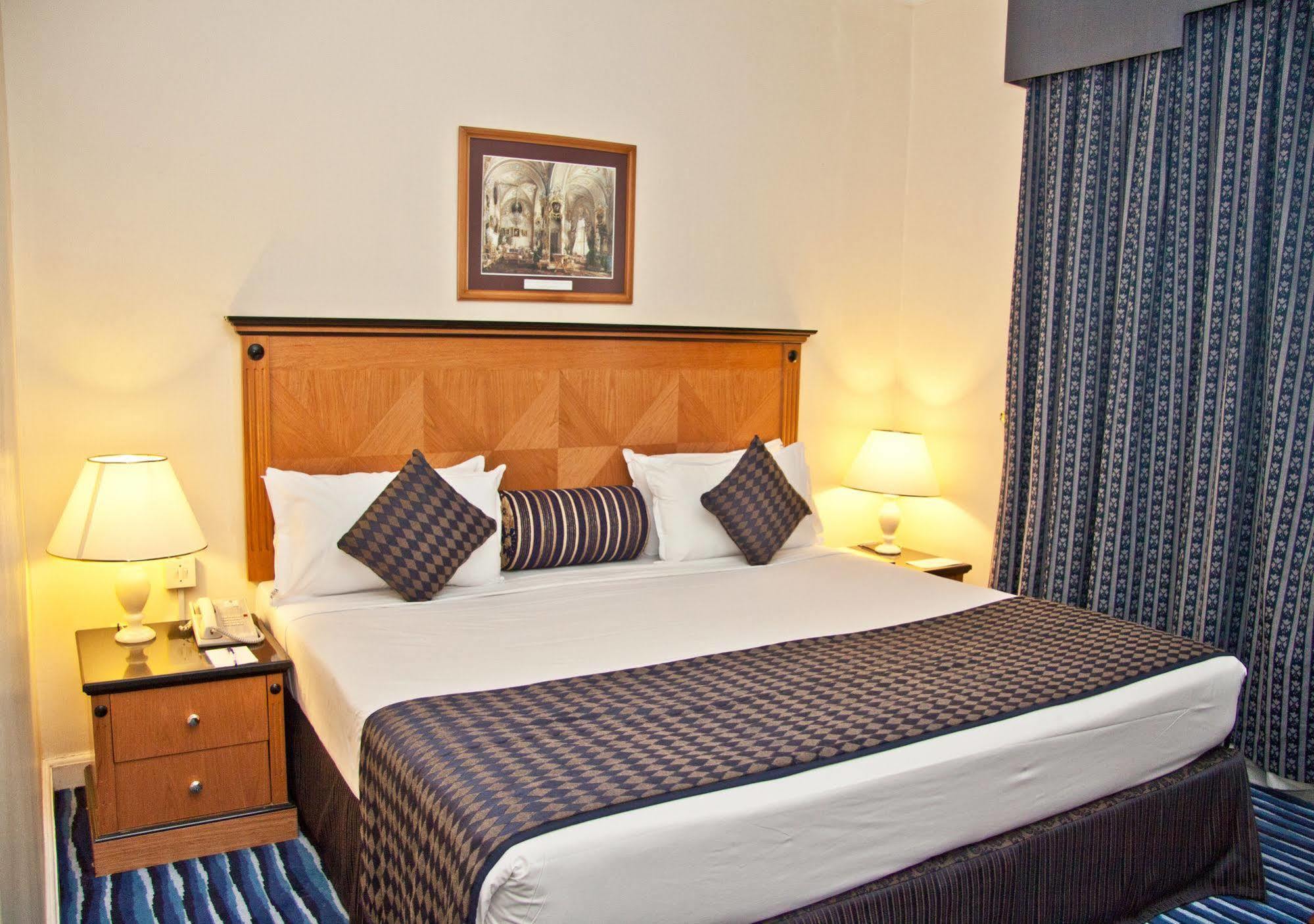 Regal Plaza 3* Dubai