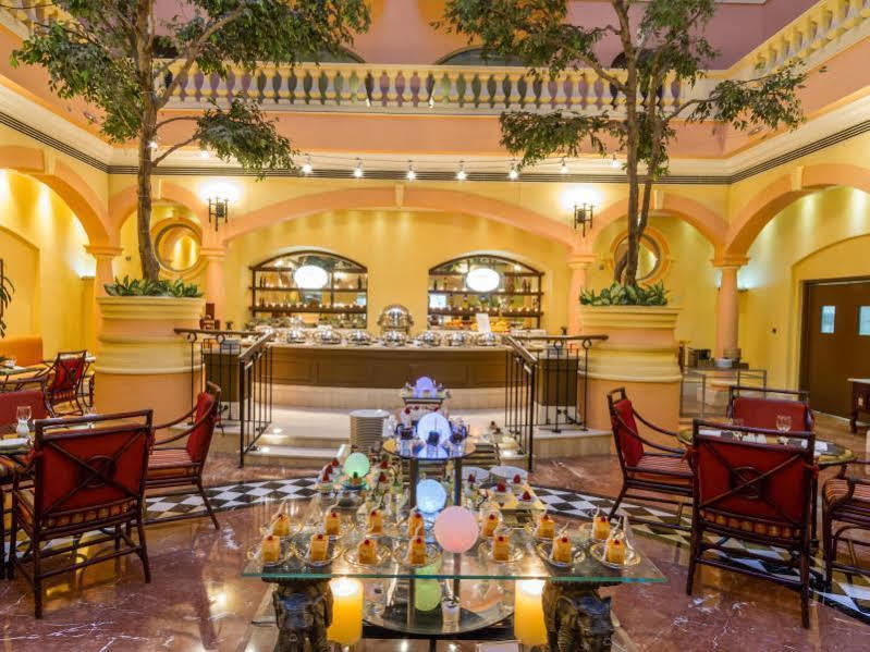 Grand Excelsior Deira 4*