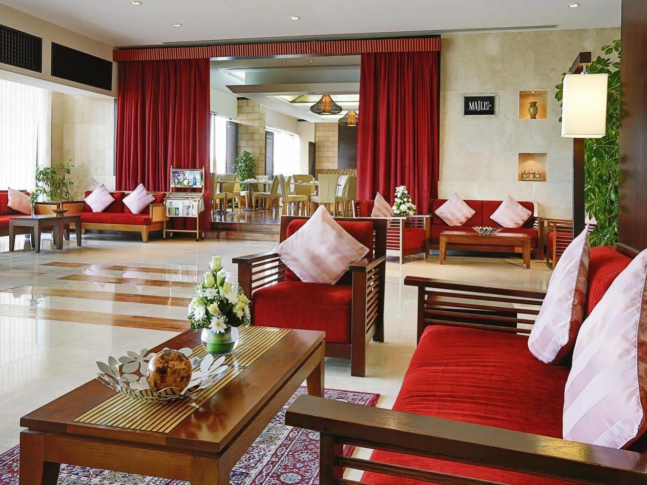 Park Dubai, An Edge By Rotana Aparthotel