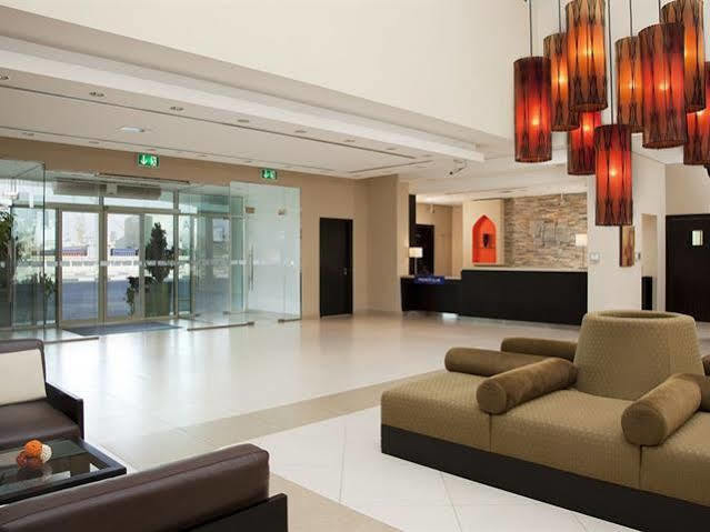 Otel Express Dubai, Jumeirah By Ihg 3*