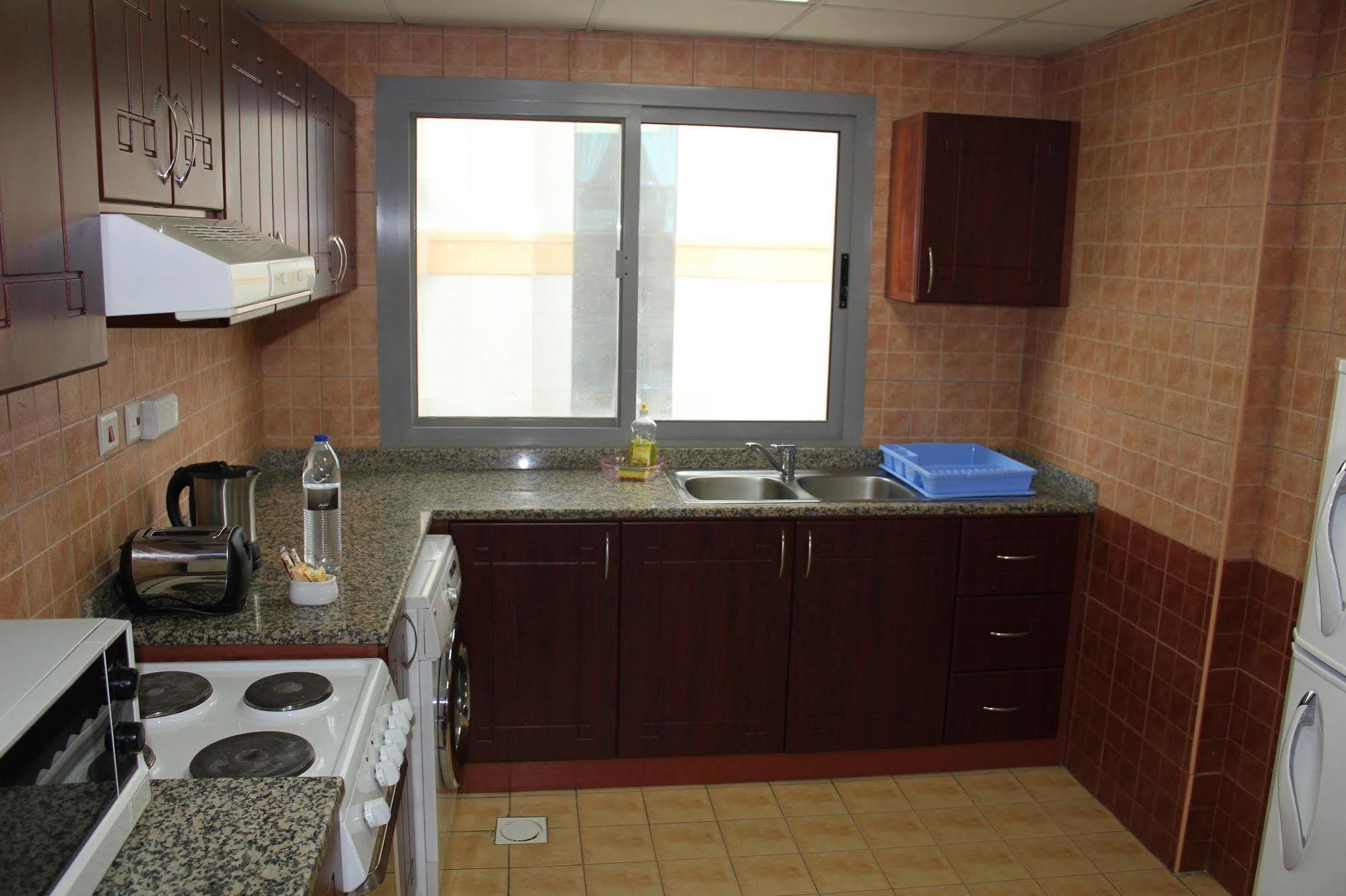 Apart Otel Time Topaz Dubai