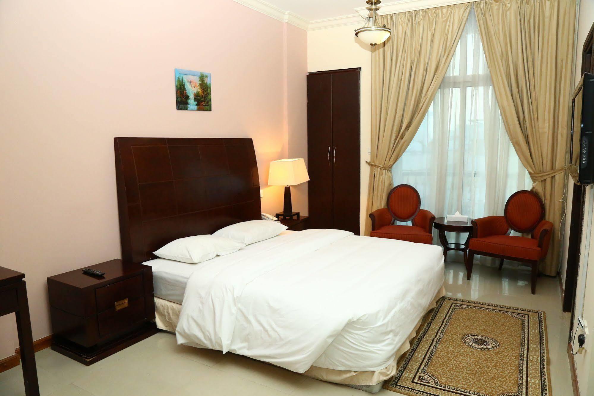 Golden Square Hotel Apartments Dubai