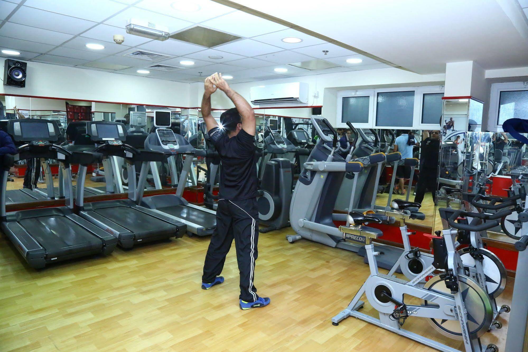 Golden Square Hotel Apartments 3* Dubai
