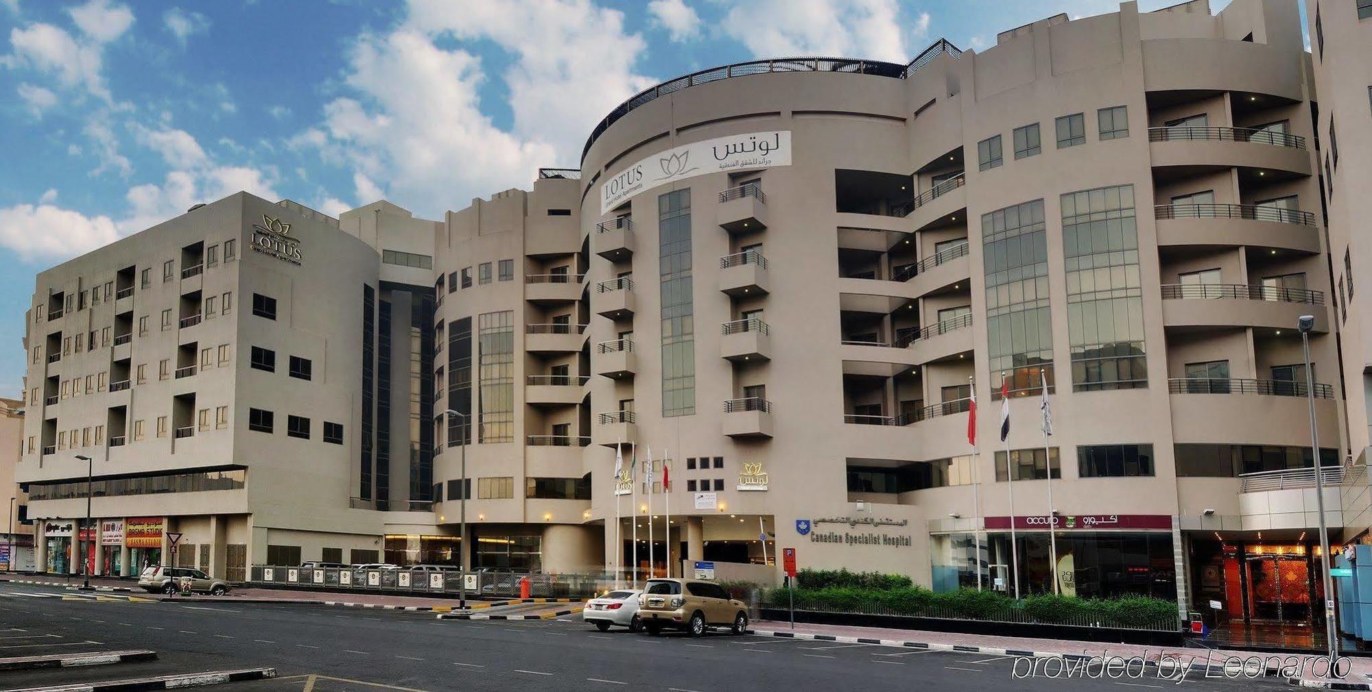 Lotus Grand Aparthotel 4*