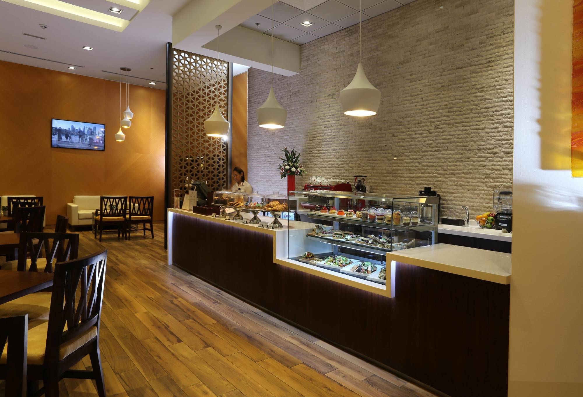 Hotel La & Dubai