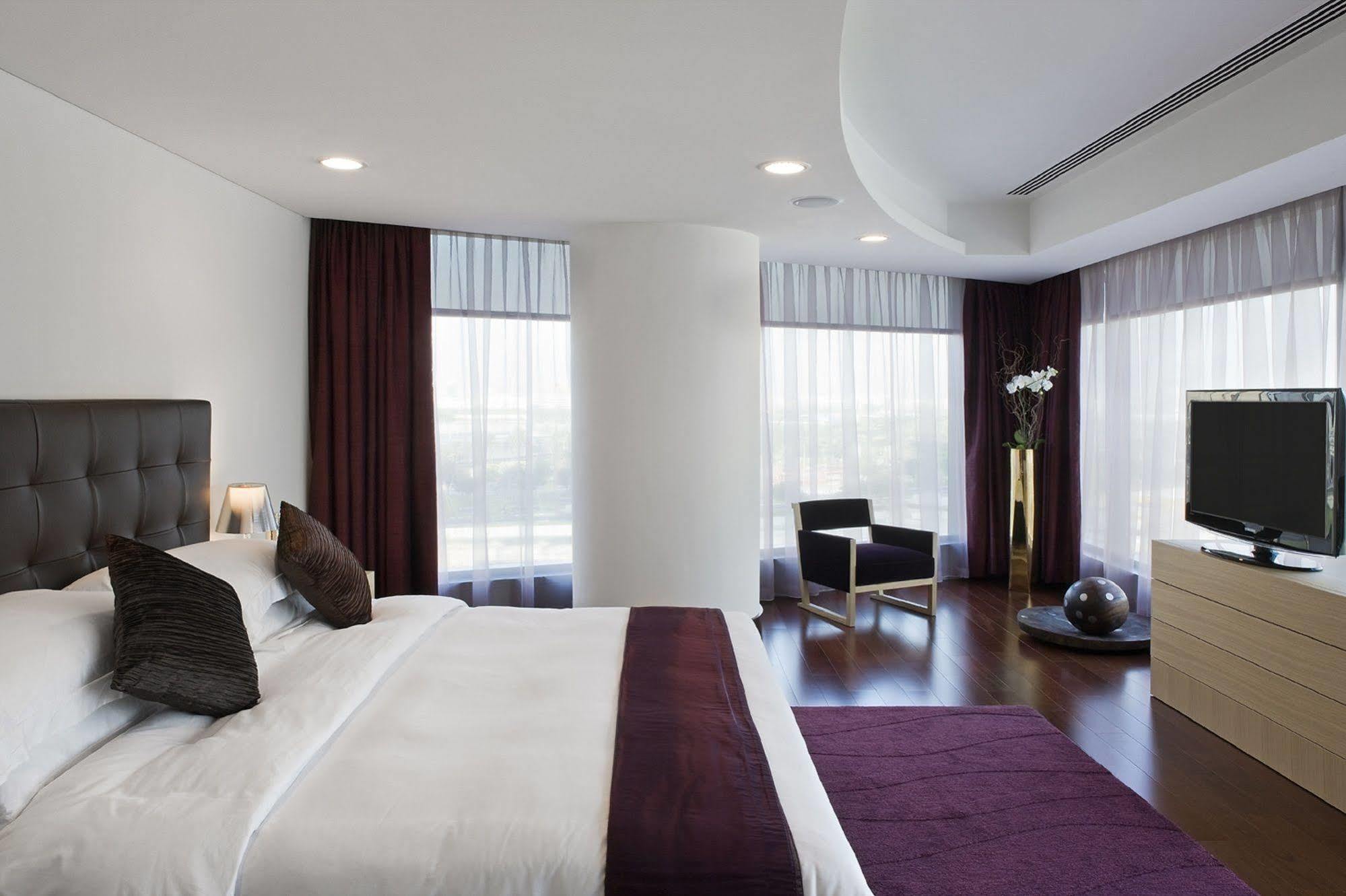 Jumeirah Living World Trade Centre Aparthotel