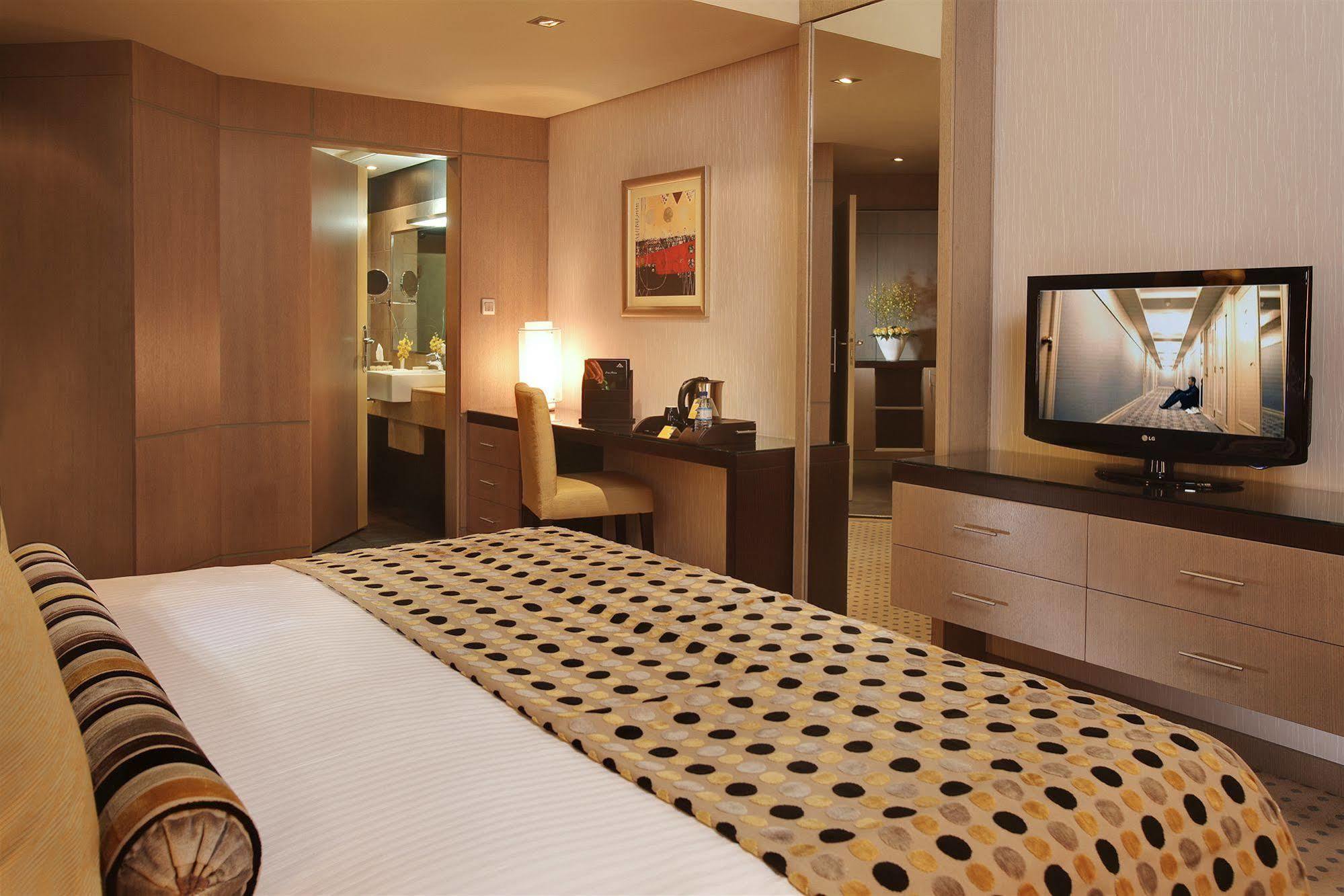 Time Grand Plaza Hotel, Airport Hotel Dubai