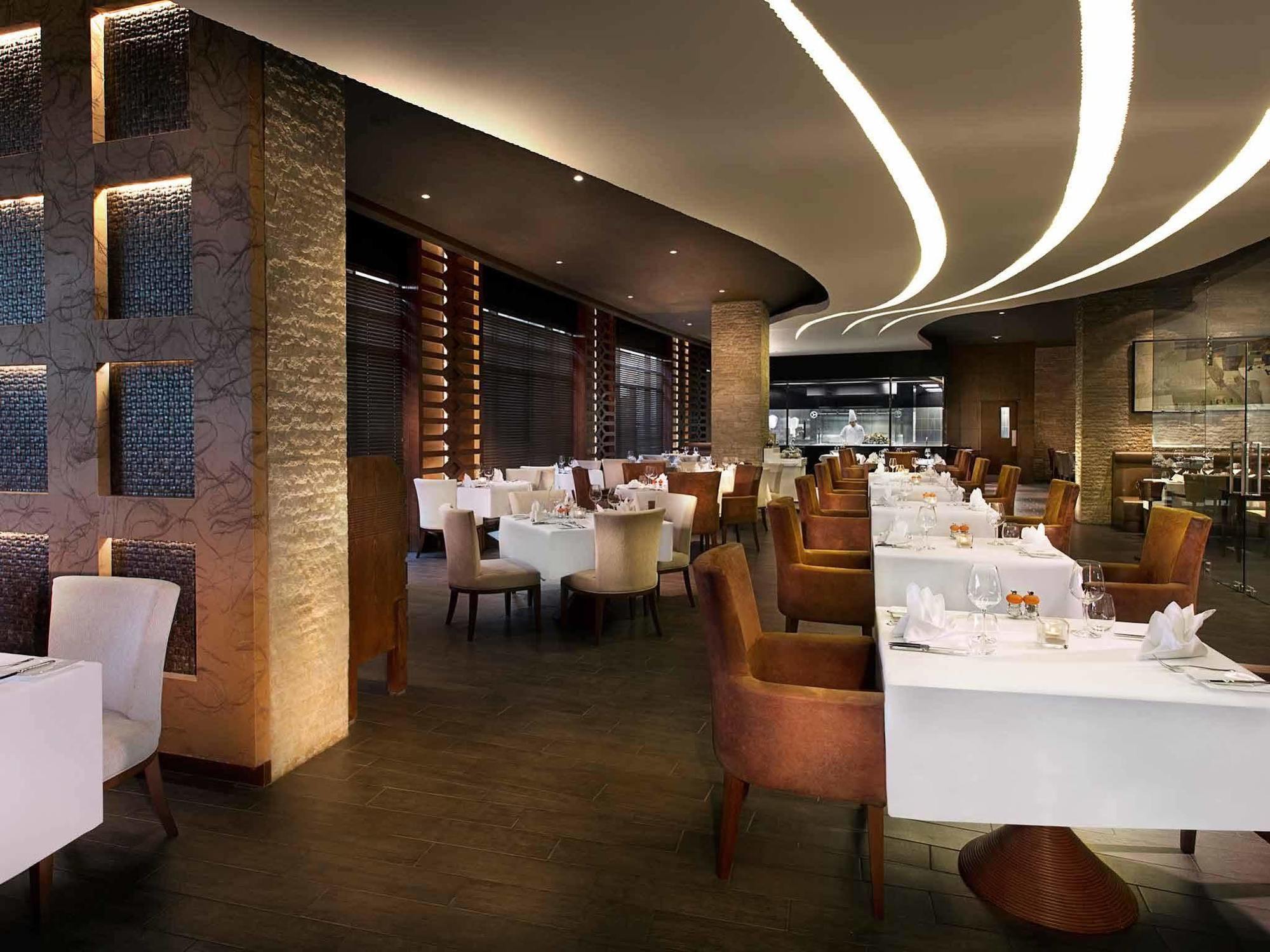 Hotel Sofitel Palm 5*