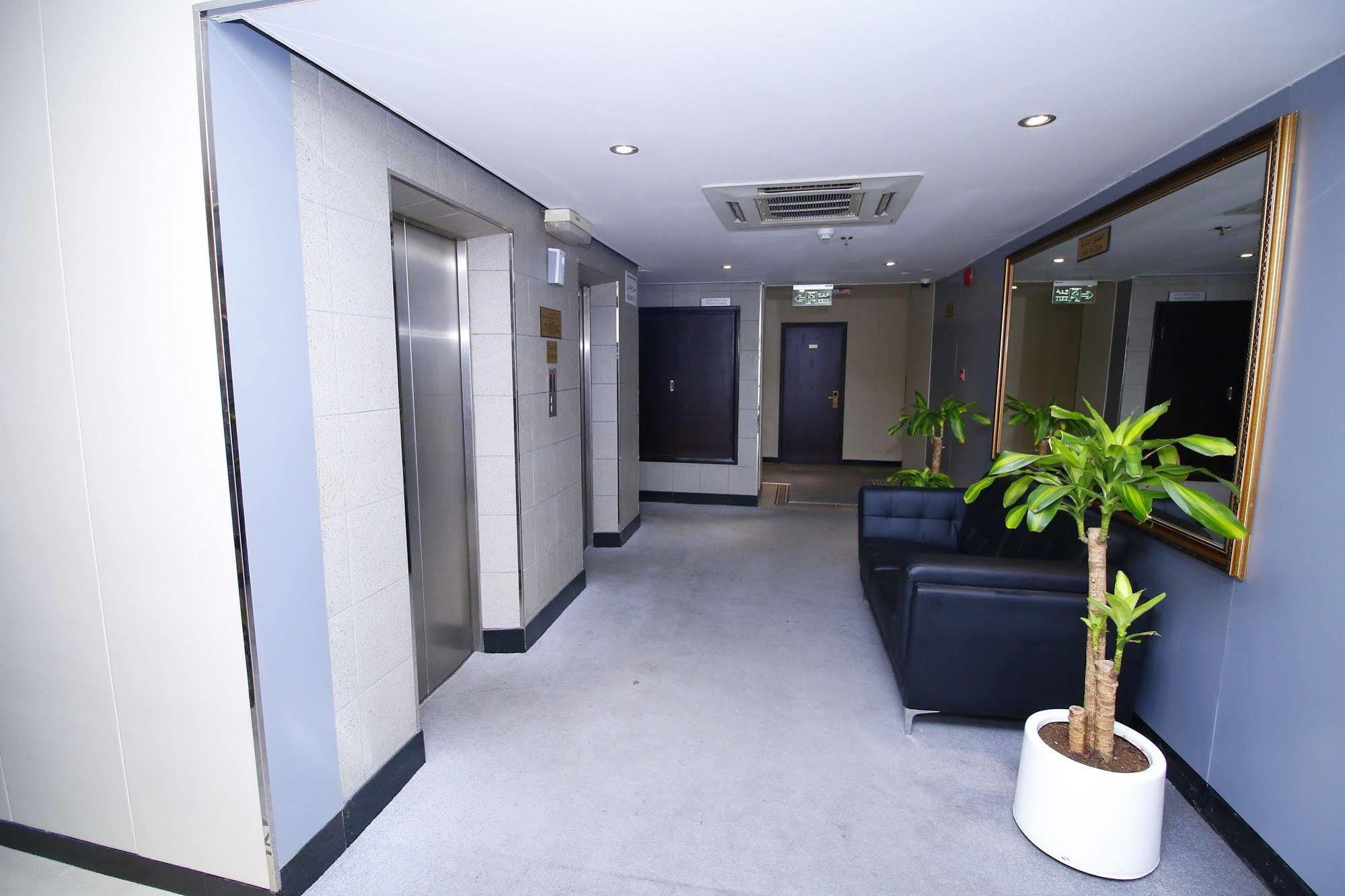 Royal Falcon Dubai