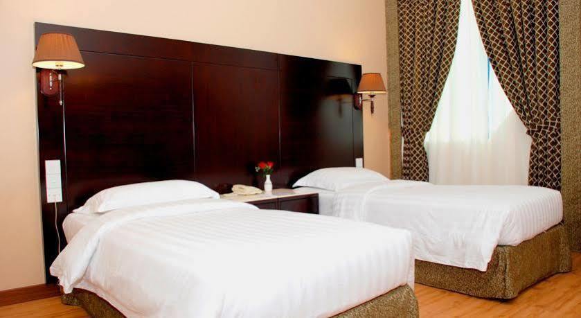 Signature Al Riqqa 3*