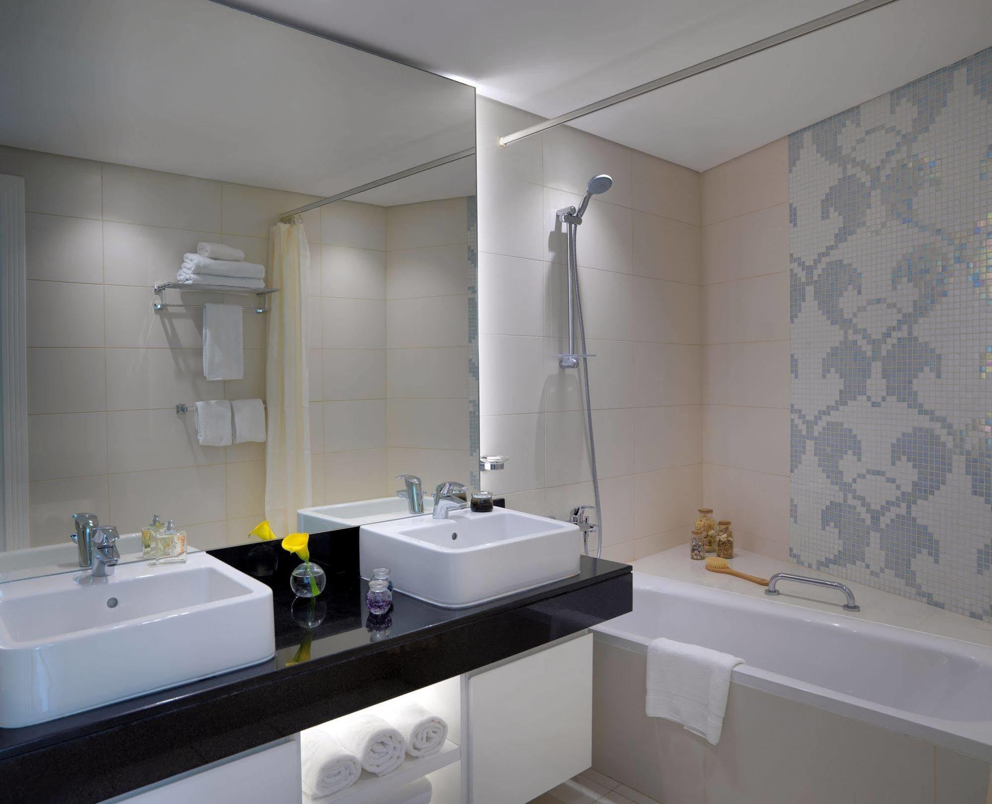 Damac Maison De Breeze Aparthotel 2*