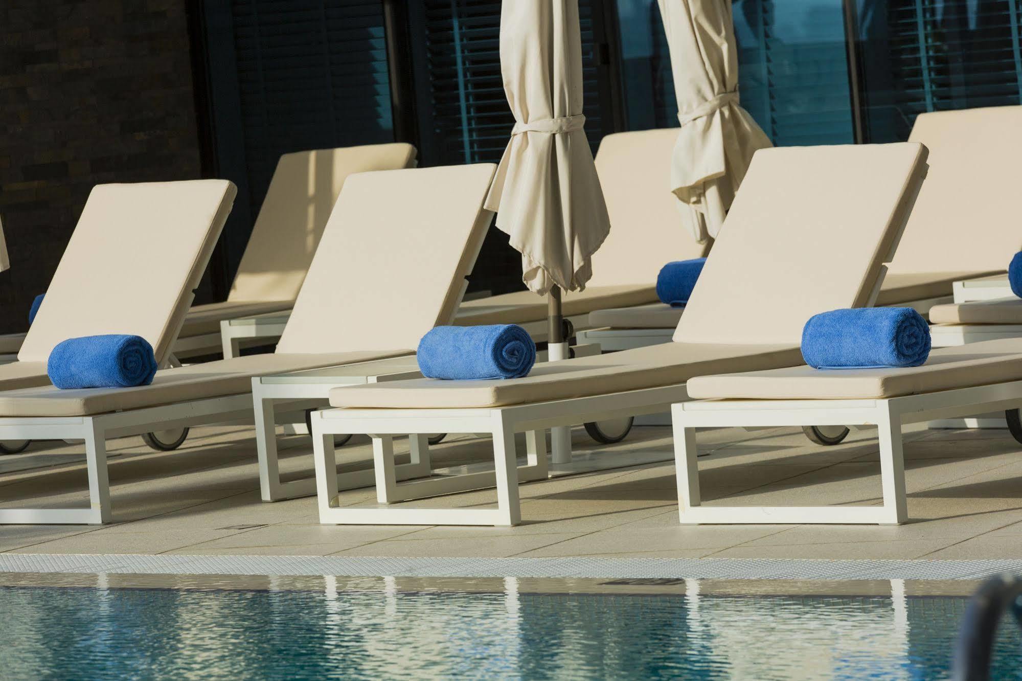 Adagio Premium Al Barsha Aparthotel 4*