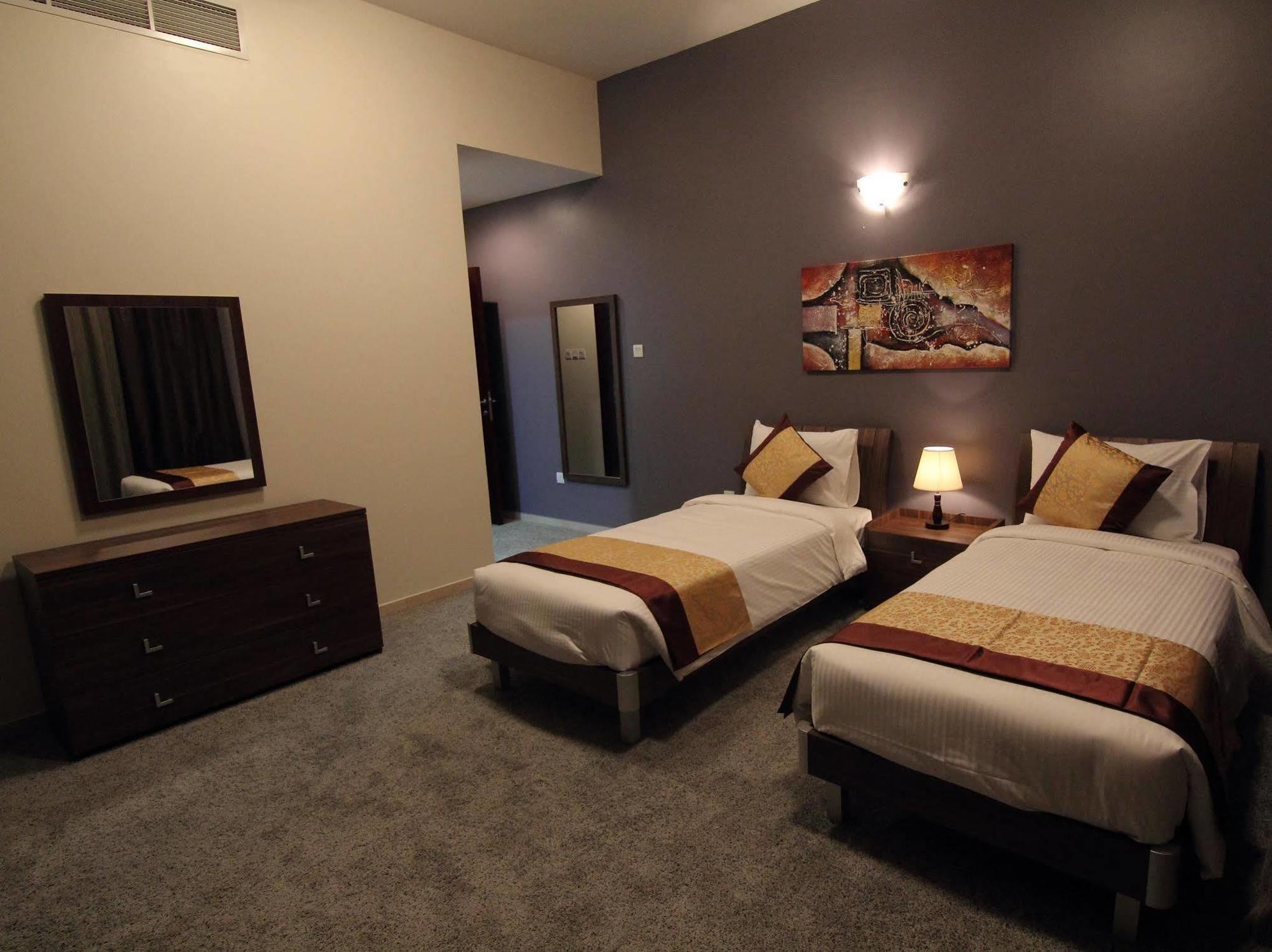 To Aparthotel