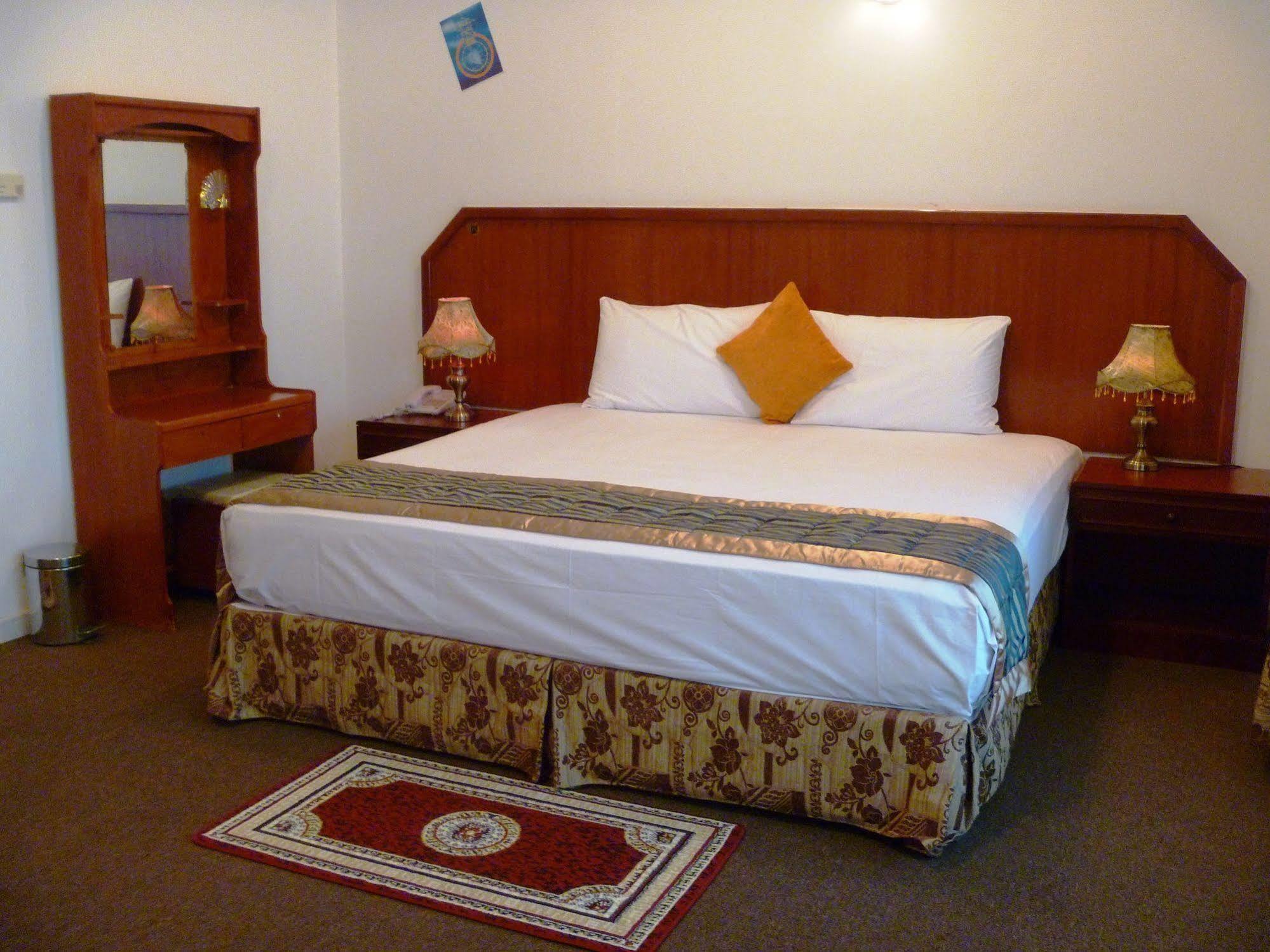 Al Zahabiya Apart Otel 2*