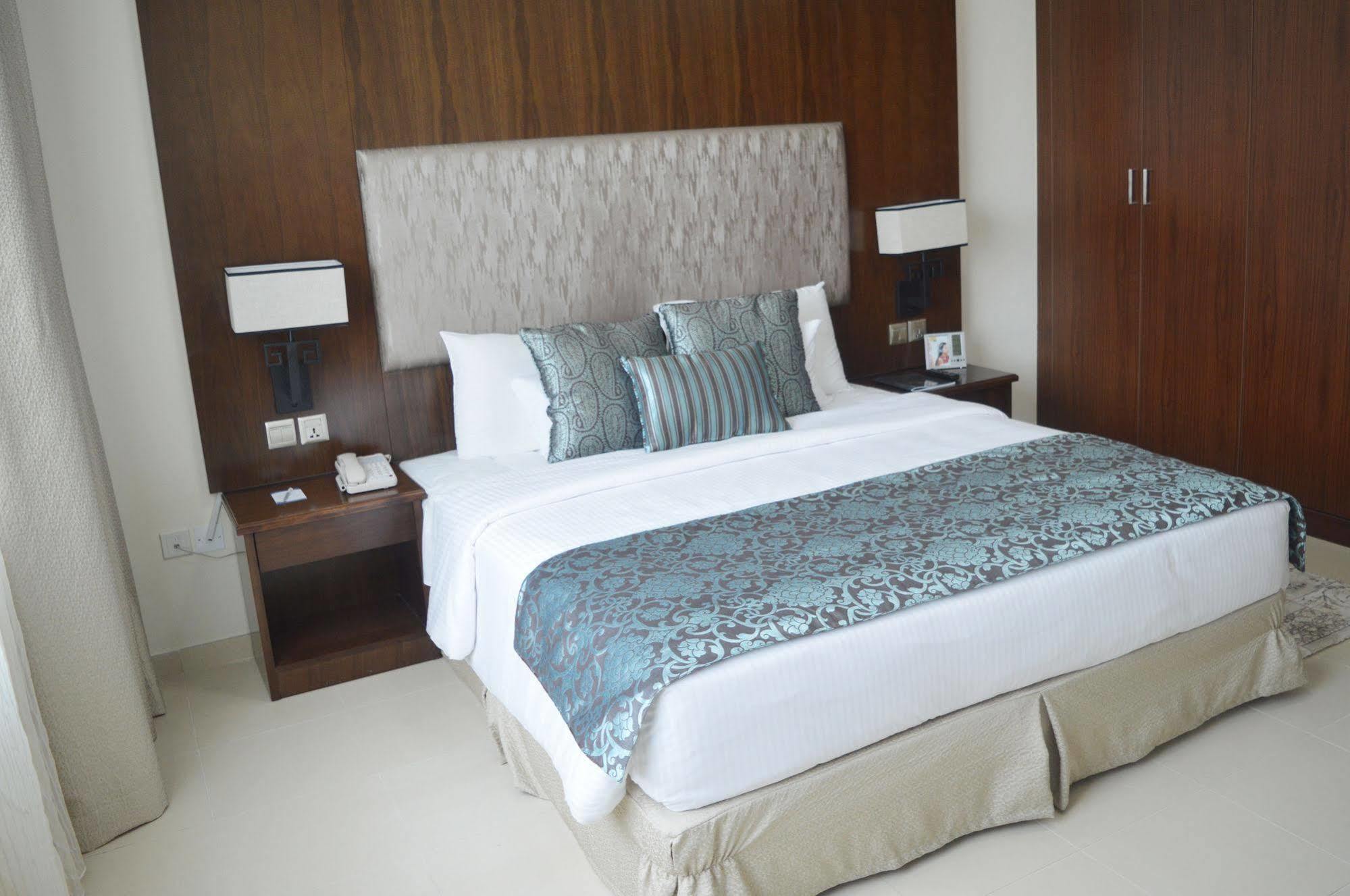 Grand Midwest View 3*