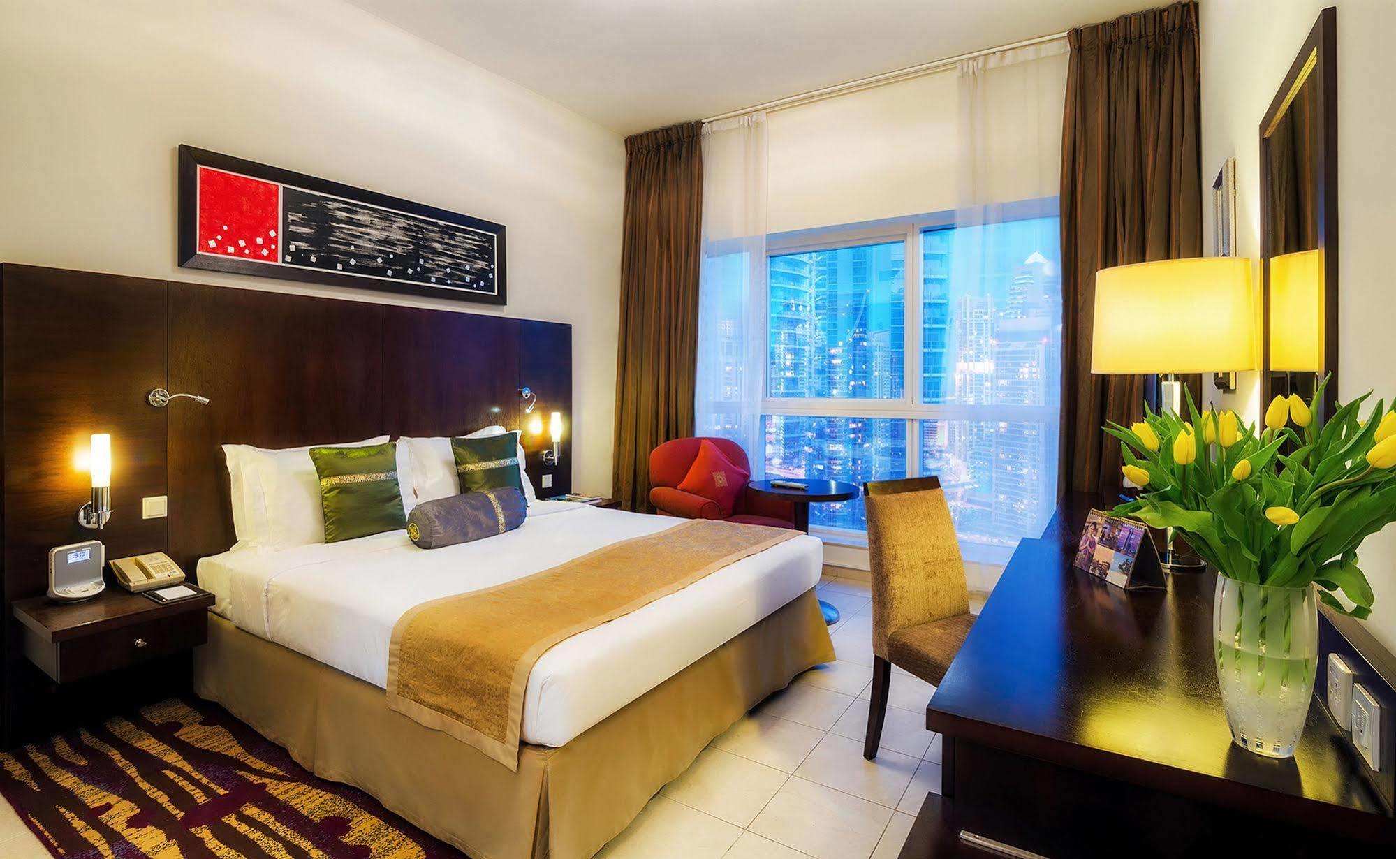 Dusit Marina 4*
