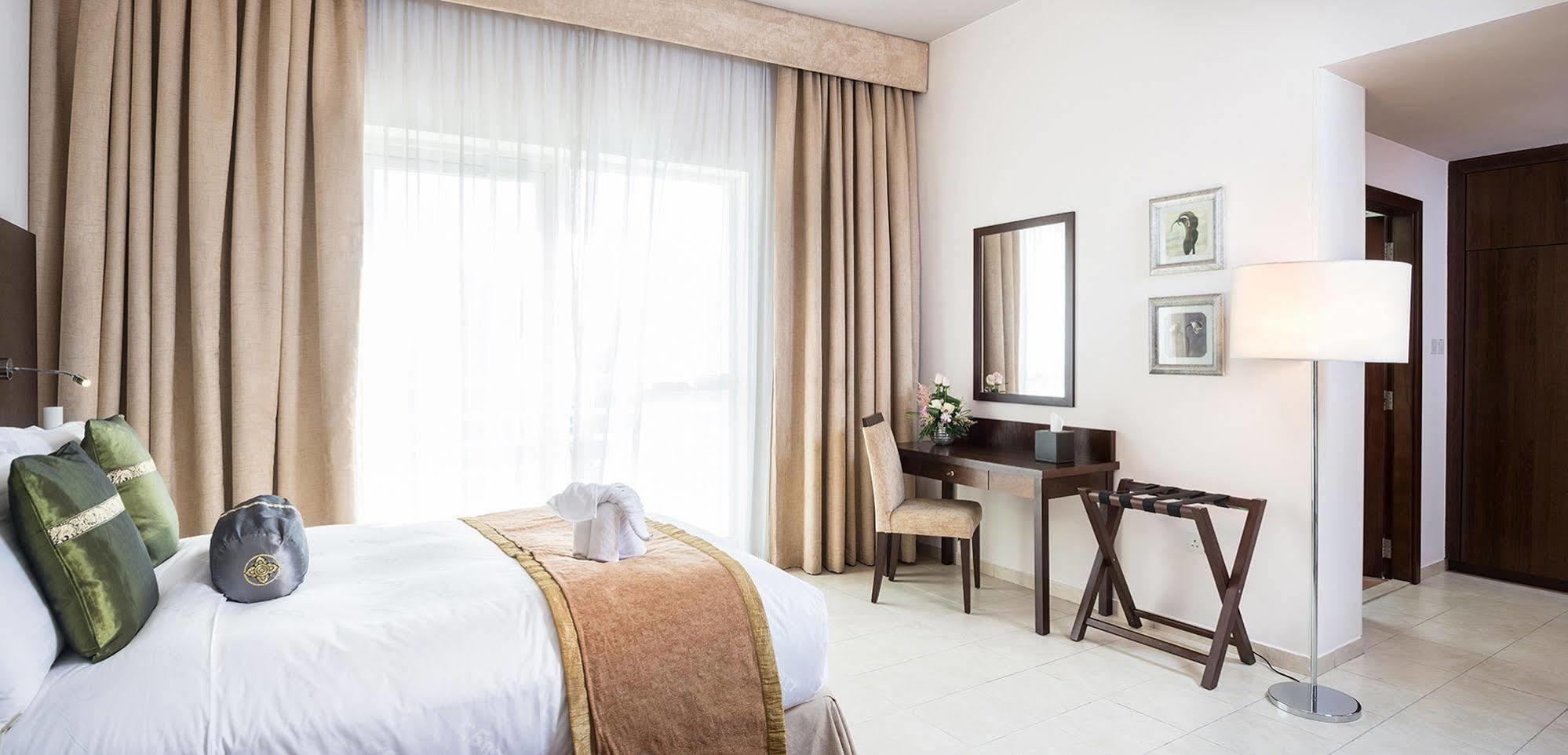 Dusit Marina Aparthotel 4*