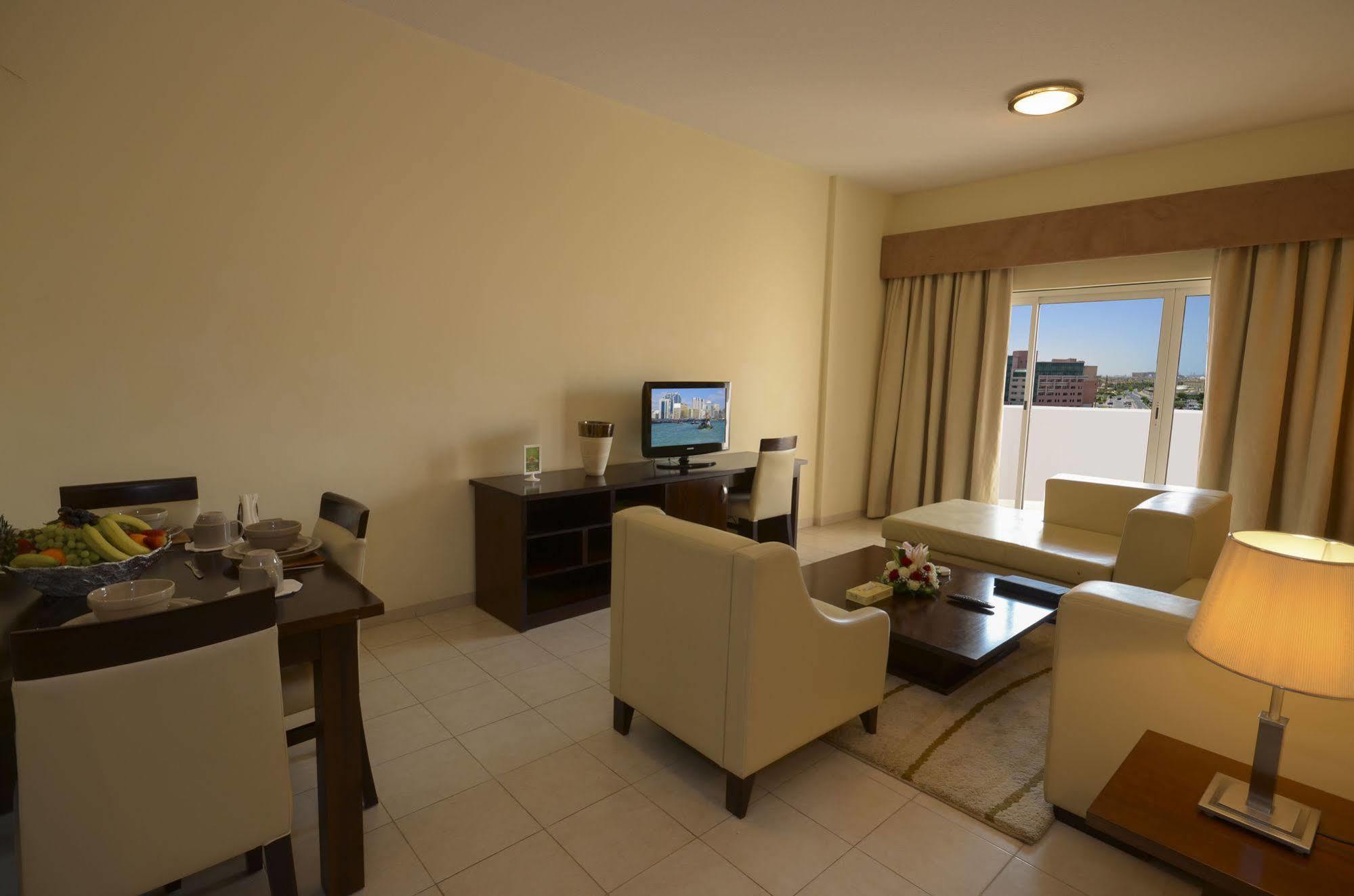 Grand Midwest Express 3*