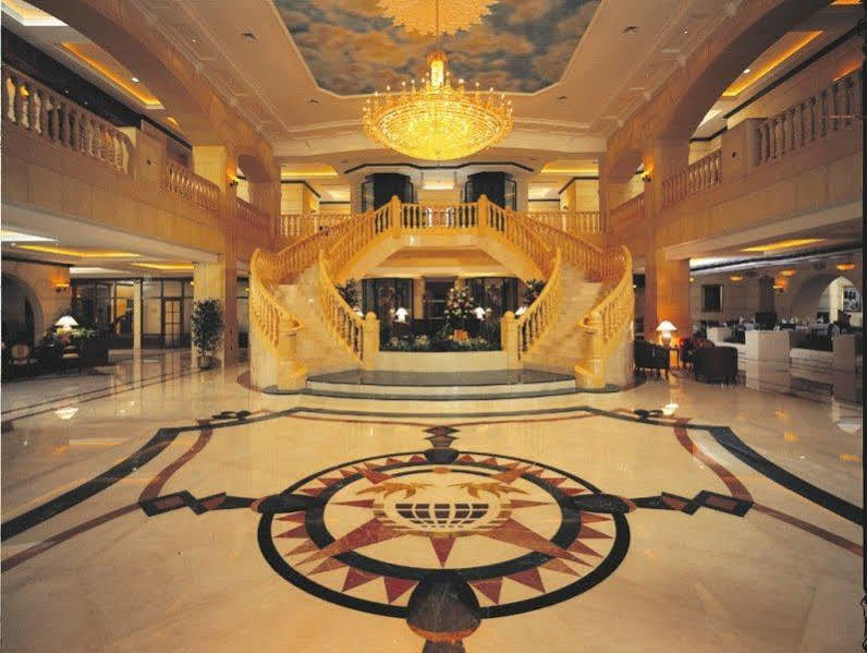 Knight Castle Otel Dubai