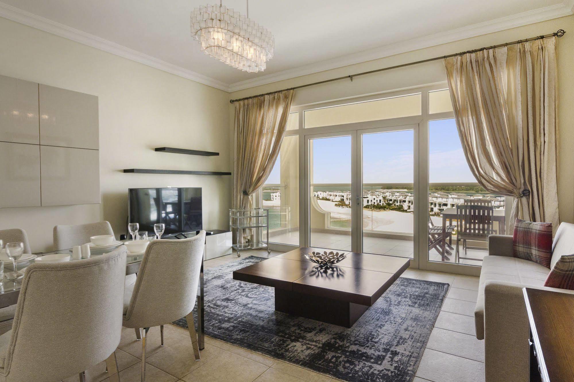 Apartment Shoreline Residences - Al Haseer Dubai