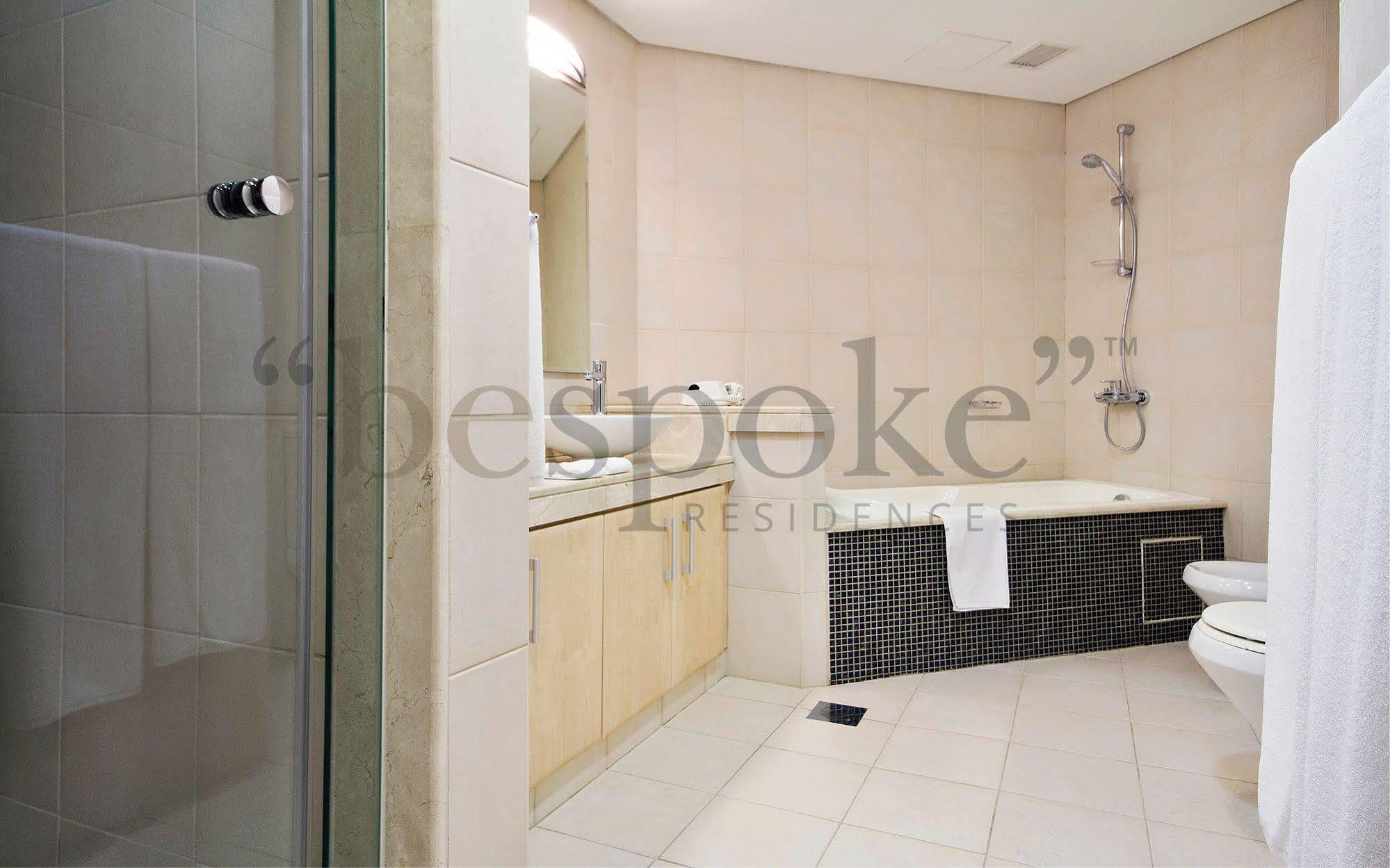 Apartment Shoreline Residences - Al Haseer *