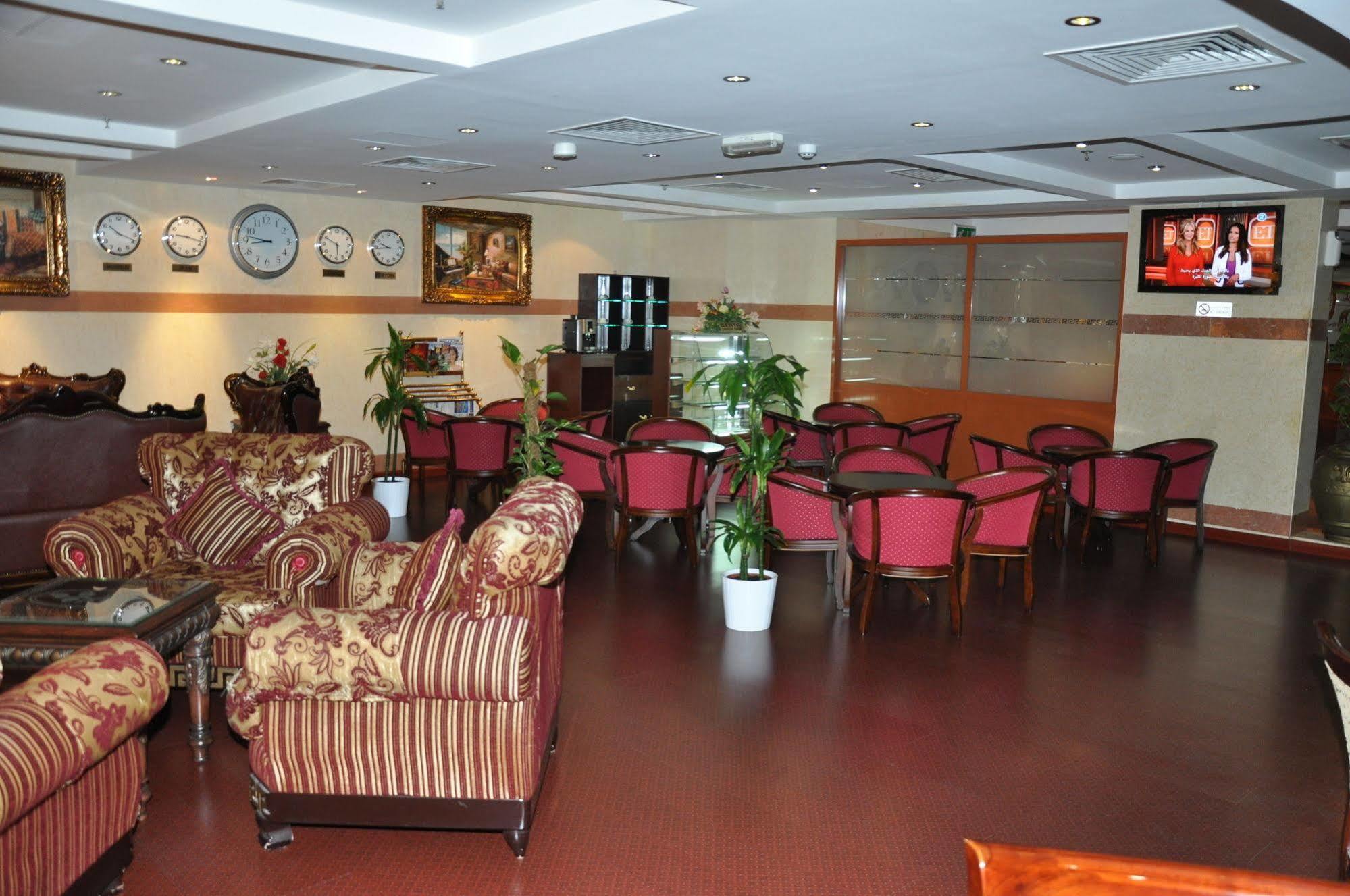 Hotel Benta Grand Llc 3*
