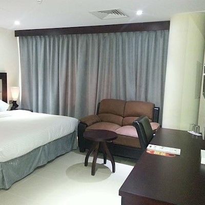 Royal Falcon Hotel